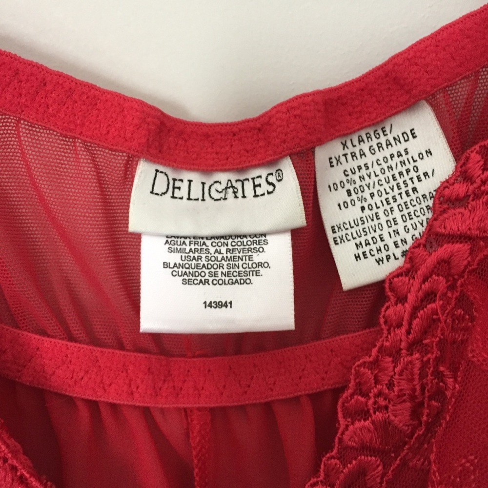 Delicates Lingerie - Picture 6 of 8